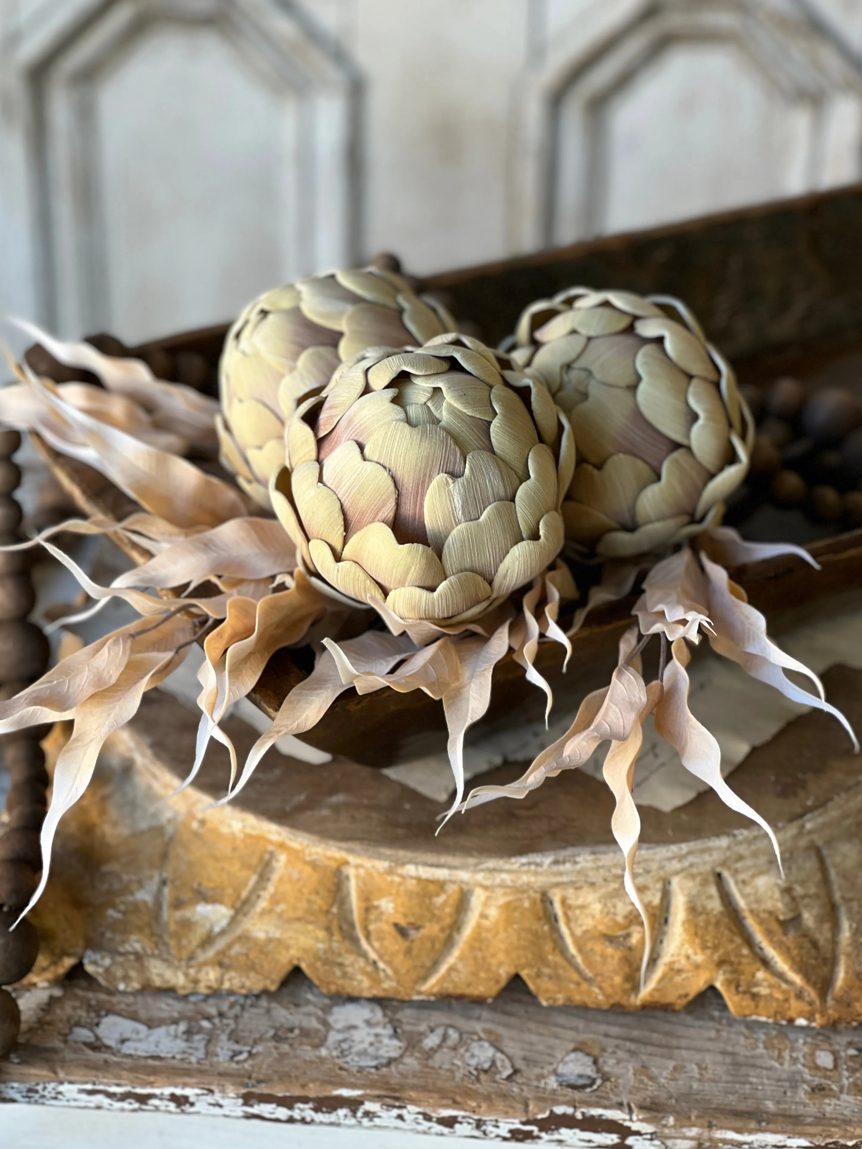 Artichoke Pick | 7" | Ecru