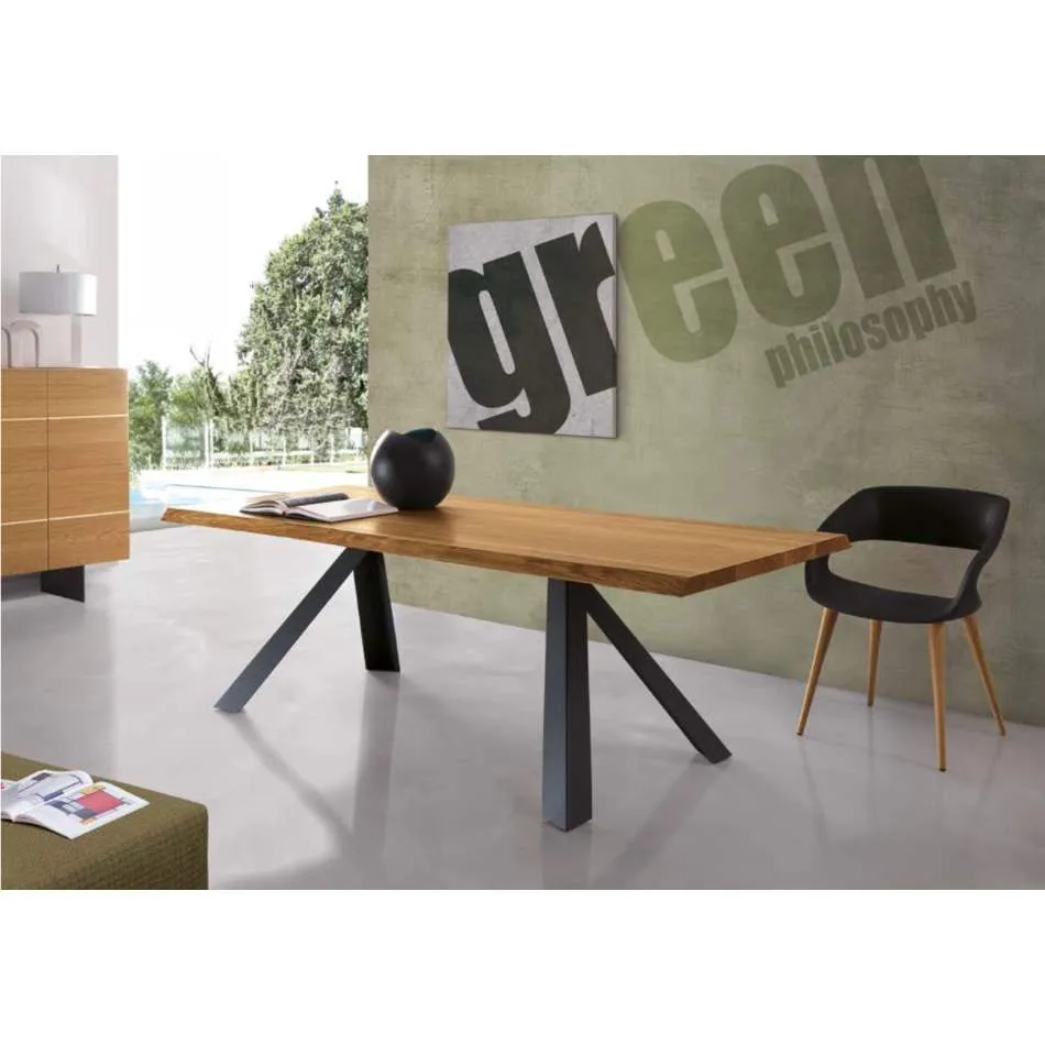 Cortina Dining Table