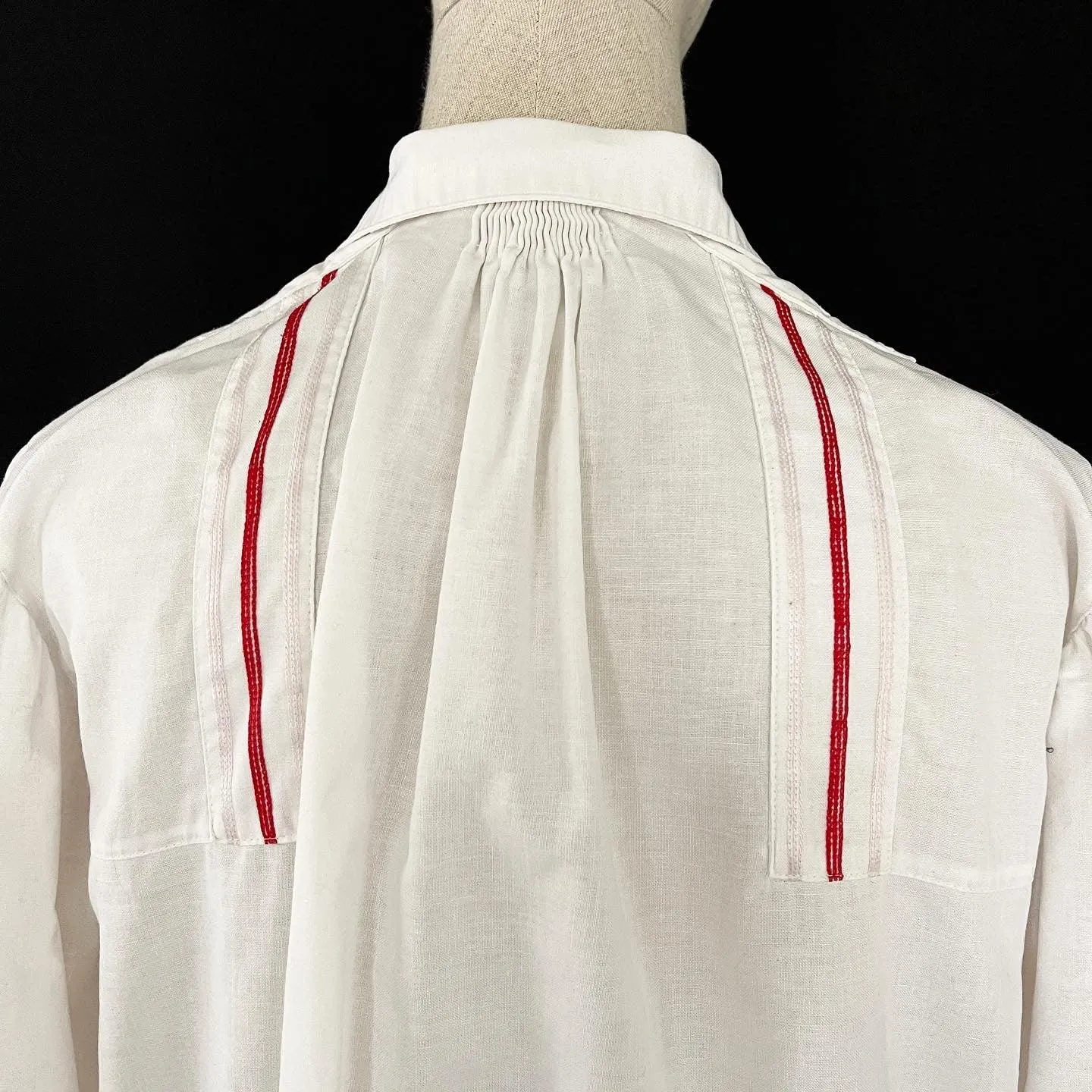GÖSSIL Vintage Blouse