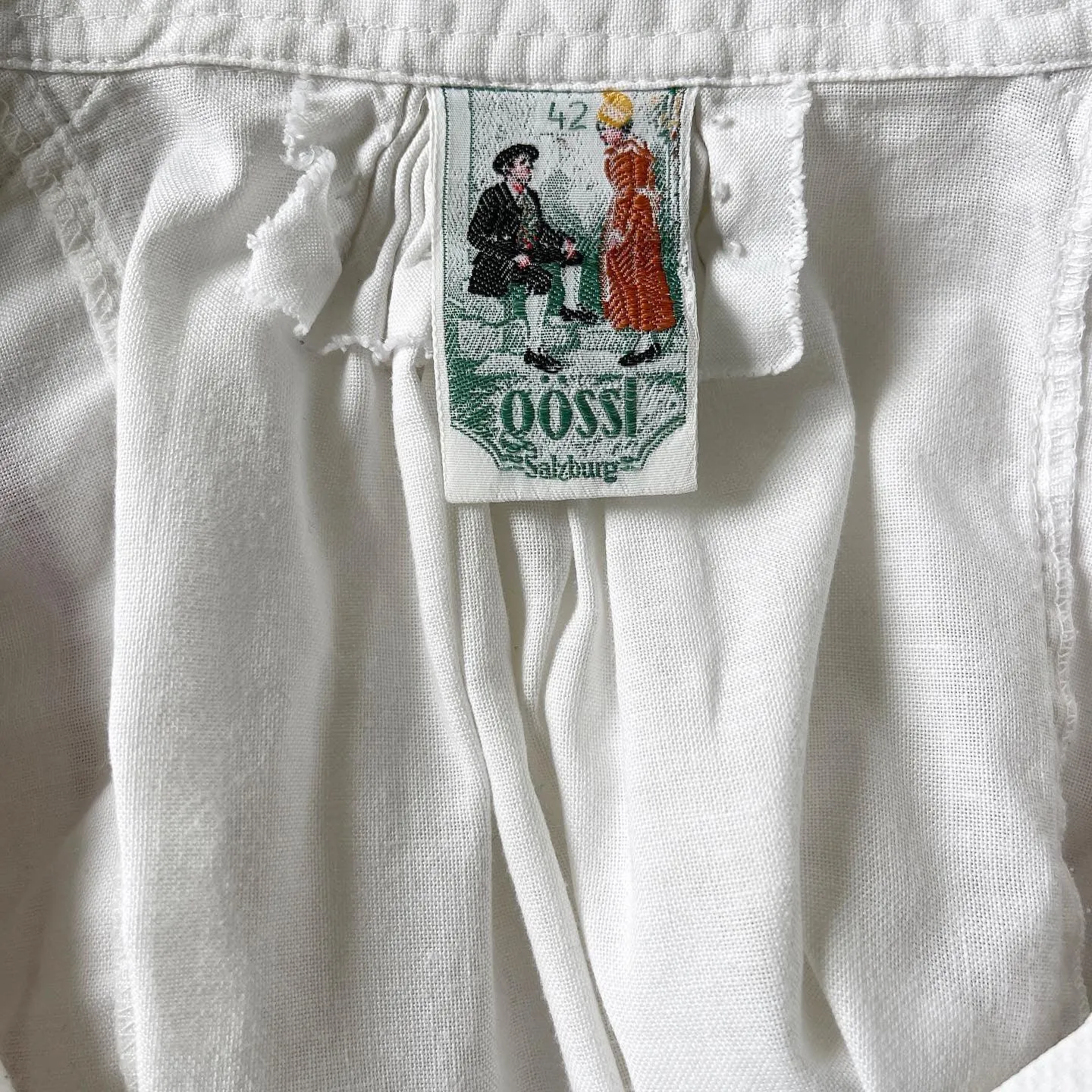 GÖSSIL Vintage Blouse