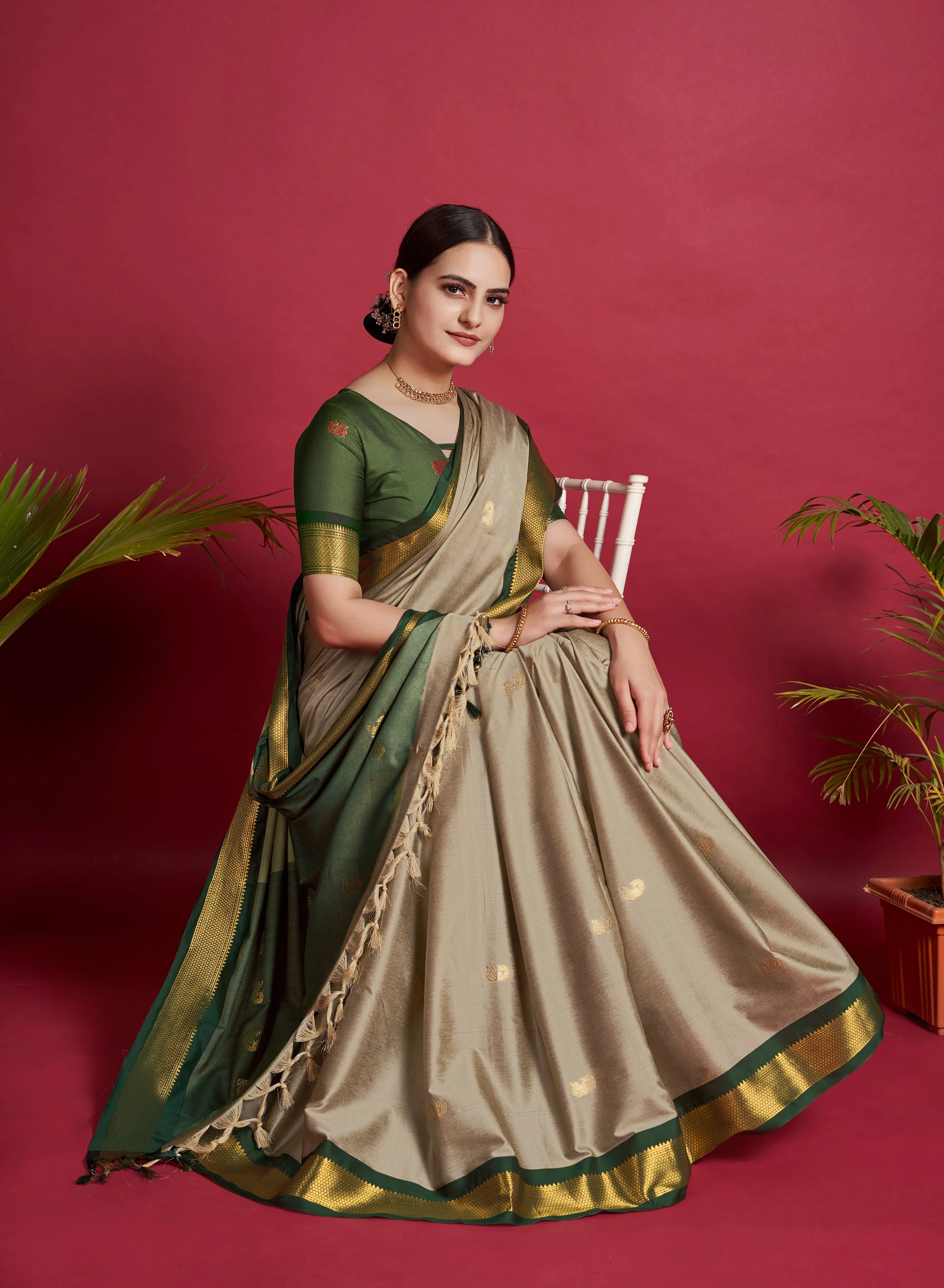 Women Party Wear Plain Banarasi Silk Grey colour Saree with Zari Border Work
