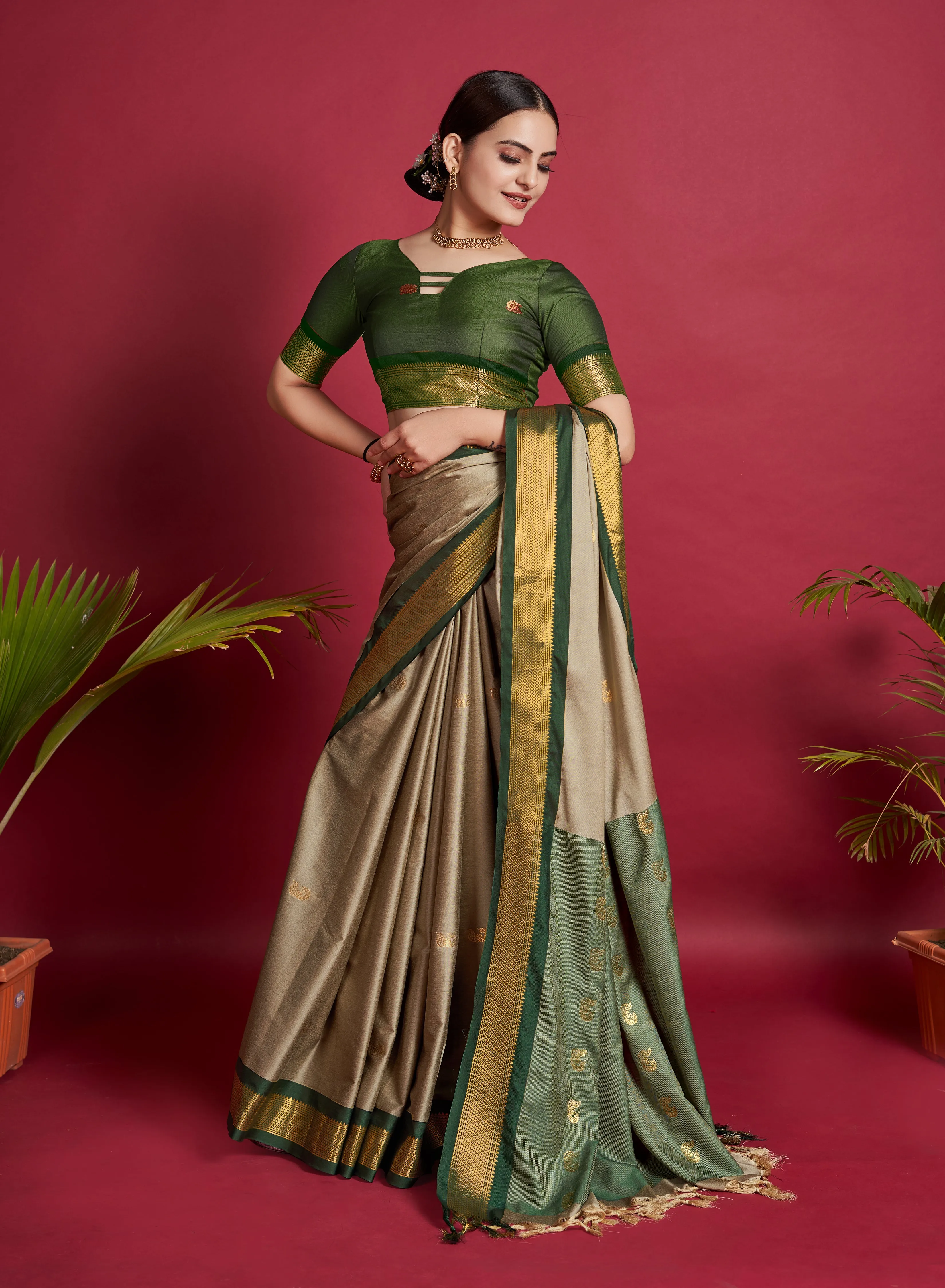 Women Party Wear Plain Banarasi Silk Grey colour Saree with Zari Border Work