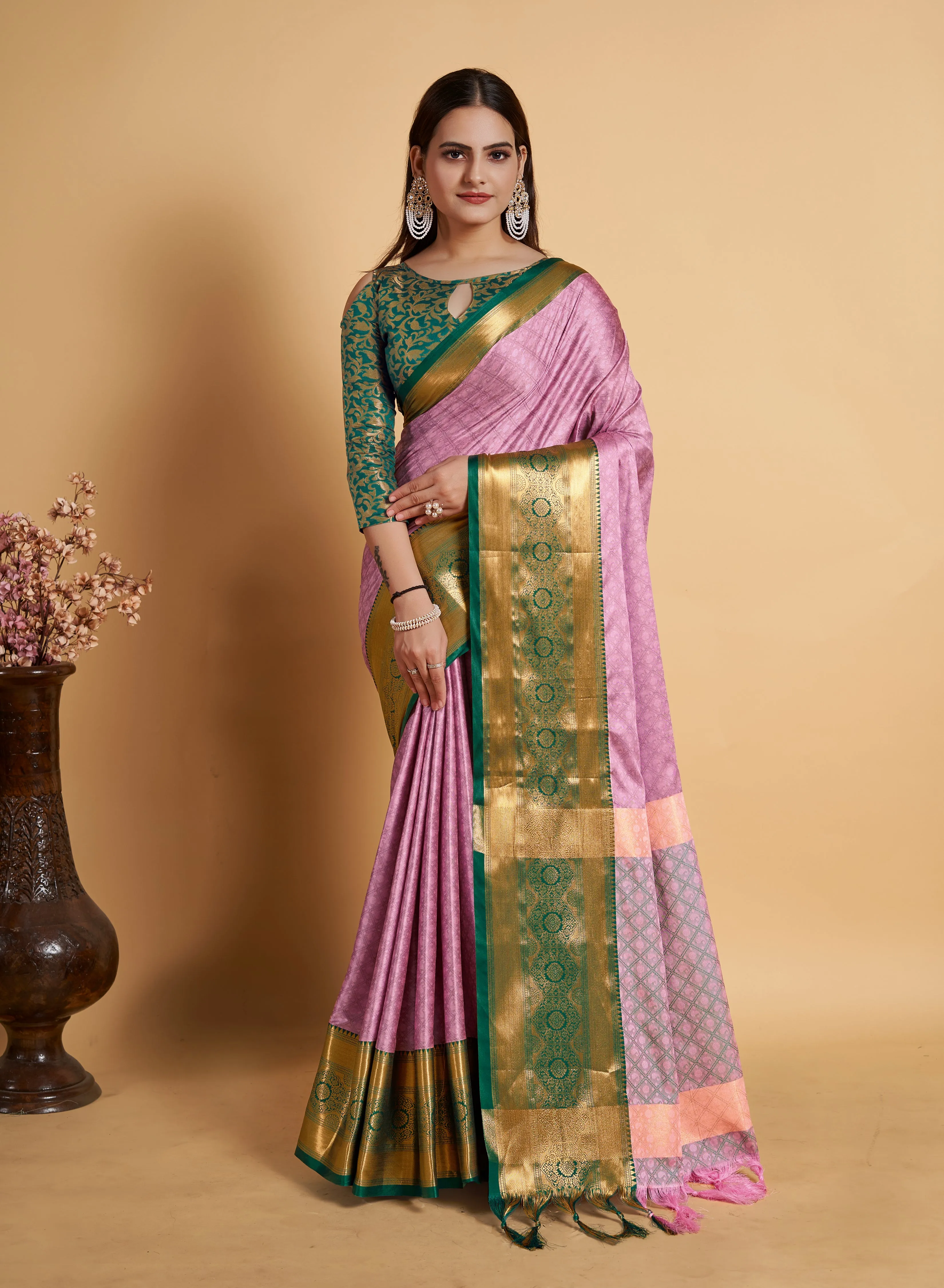 Women Party Wear Weaving Soft Silk Pink colour Saree with Un-Stitched Blouse