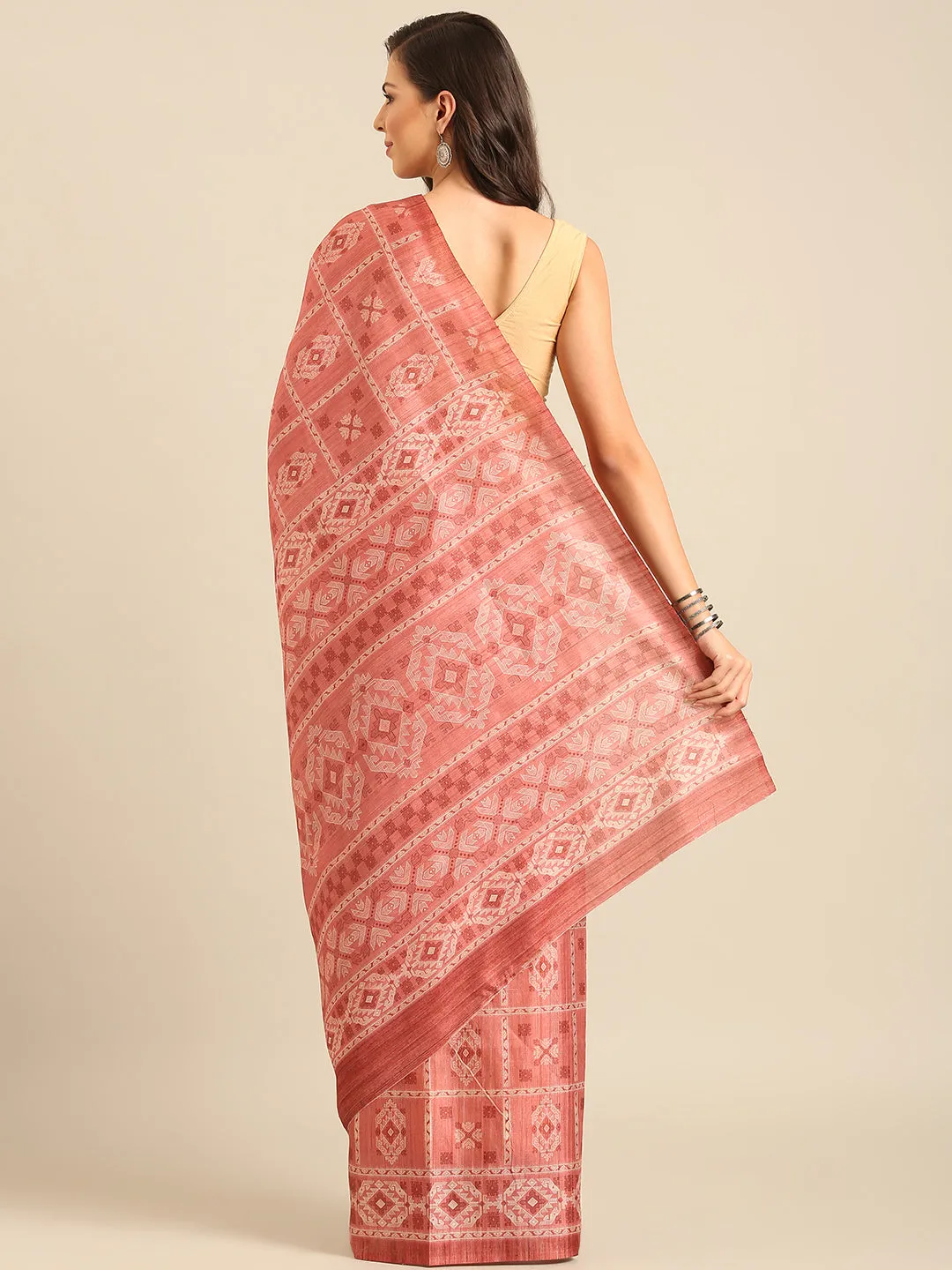 Women Peach Cotton Saree With Un Stitched Blouse